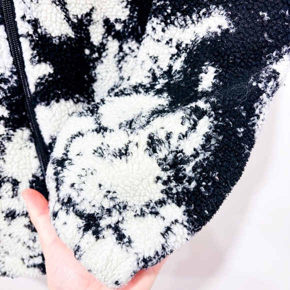 H&M Black & White Teddy Jacket - Picture 8 of 10